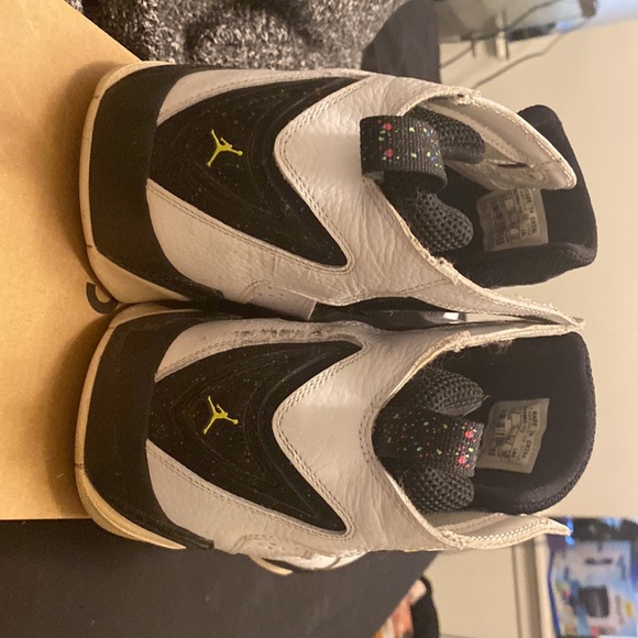 Jordan true flight’s barley worn no box no laces - Picture 4 of 6